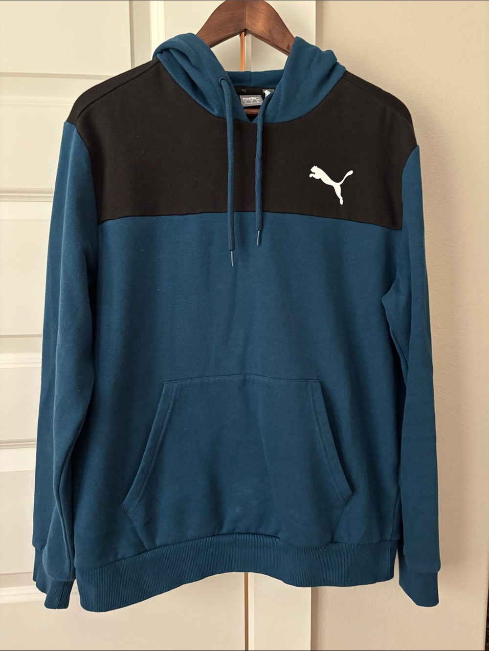 Puma Men’s Dark Teal Blue and Black Hooded Pullover